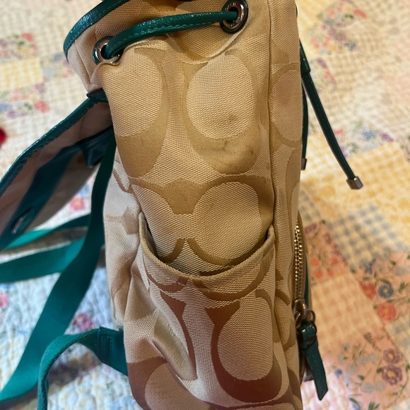 Coach backpack - Picture 3 of 7